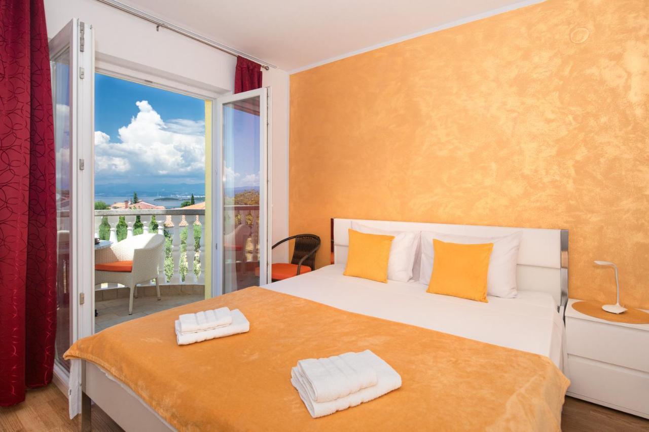 Vila Panorama By El-Pi Tours Malinska Exterior photo